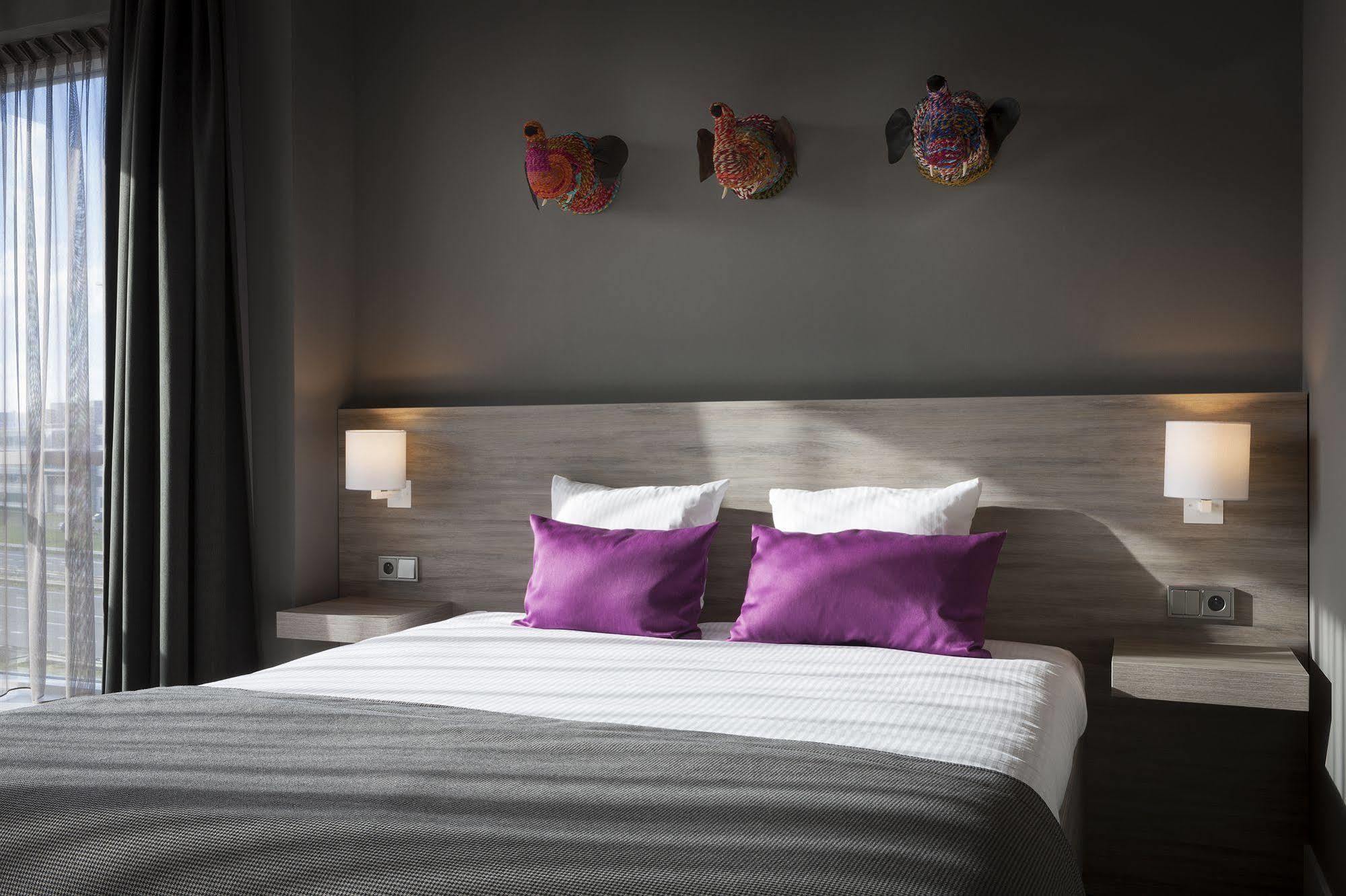 Van Der Valk Hotel Brussels Airport Дигем Экстерьер фото